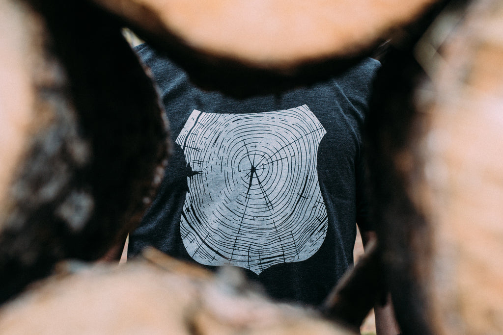Stump Tee-Charcoal